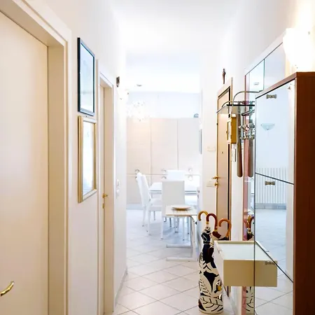Apartment Dimora Giulia Sea View